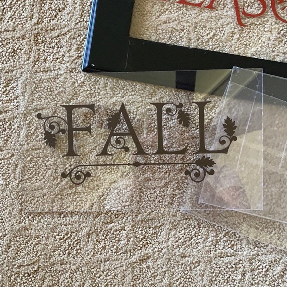 Uppercase Living changeable frame - Picture 3 of 7